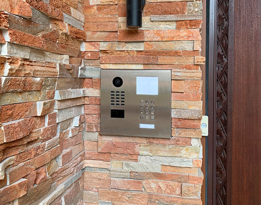 D2101IKH IP Video Intercom Surface or Flush Mount