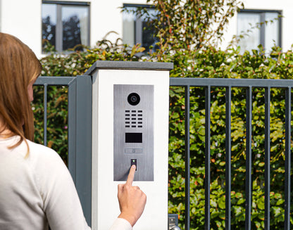 D2101FV Fingerprint 50 Flush-mount IP Video Intercom